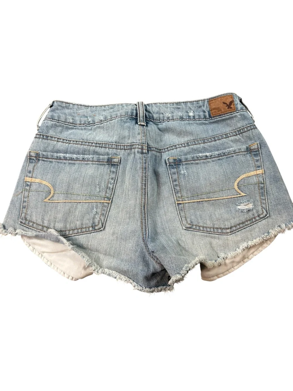American Eagle Light Wash Hi-Rise Festival Shorts.  Size 4